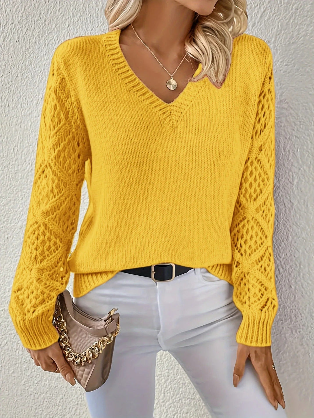 Mune | Fashion Sweater With V Neck