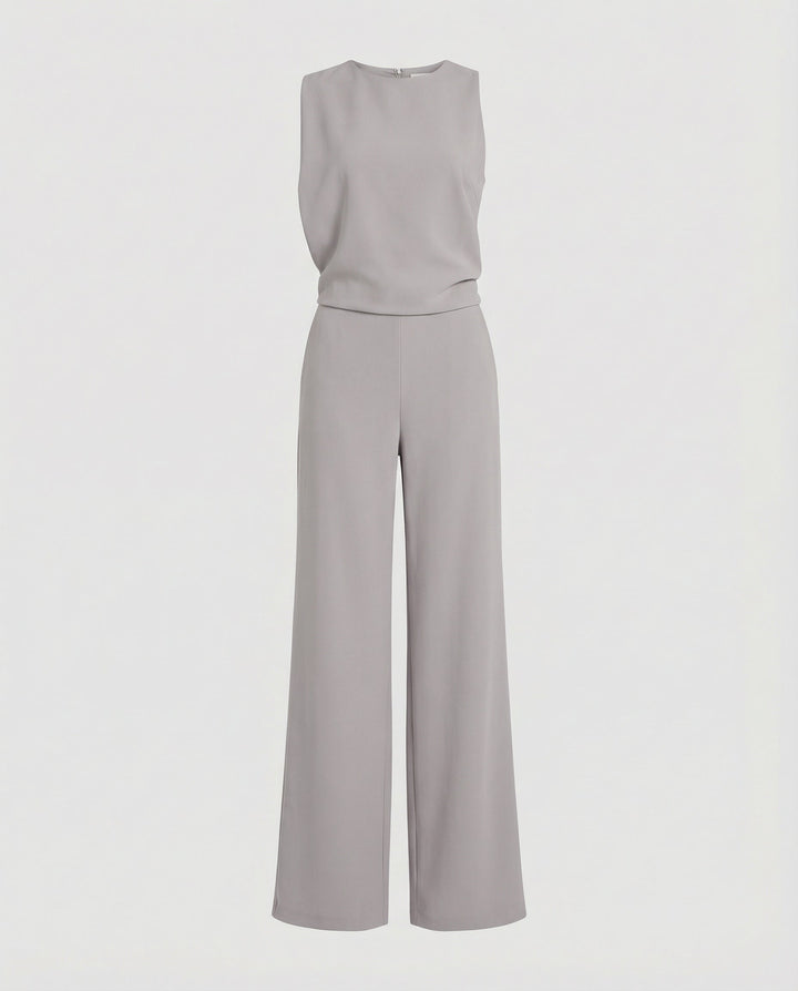 Elegant jumpsuit with round neckline for everyday & special occasions | Mune Fashion