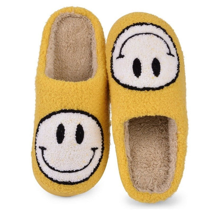 Mune | Large Smiley Pattern Fur Slippers