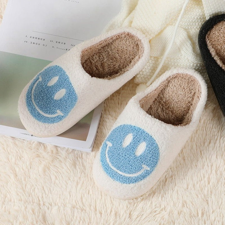 Mune | Large Smiley Pattern Fur Slippers