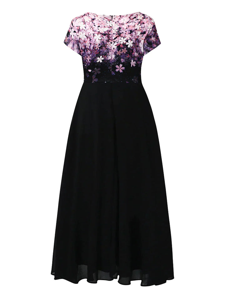 Mune | Elegant Midi Dress with Floral Lace