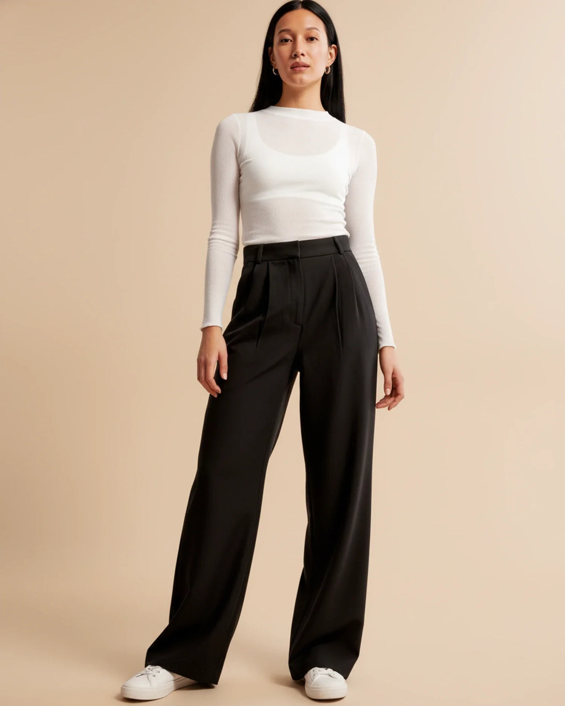 Mune | High Waist Pleated Leg Trousers with Tailored Fit