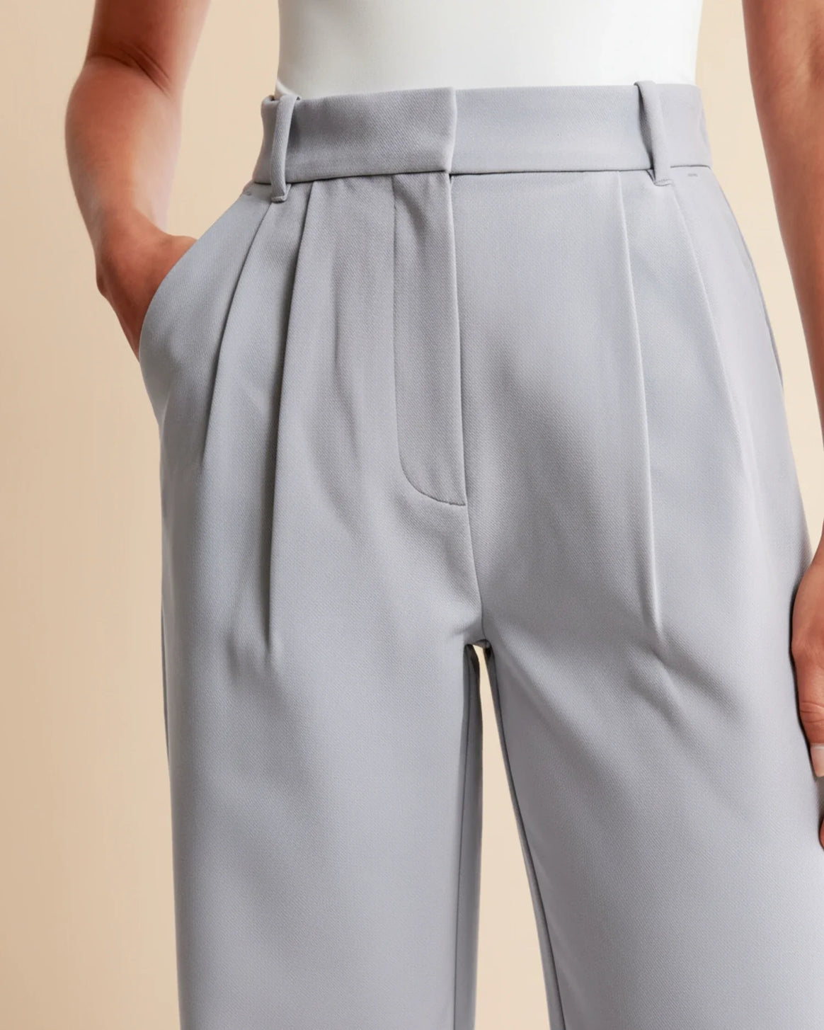 Mune | High Waist Pleated Leg Trousers with Tailored Fit